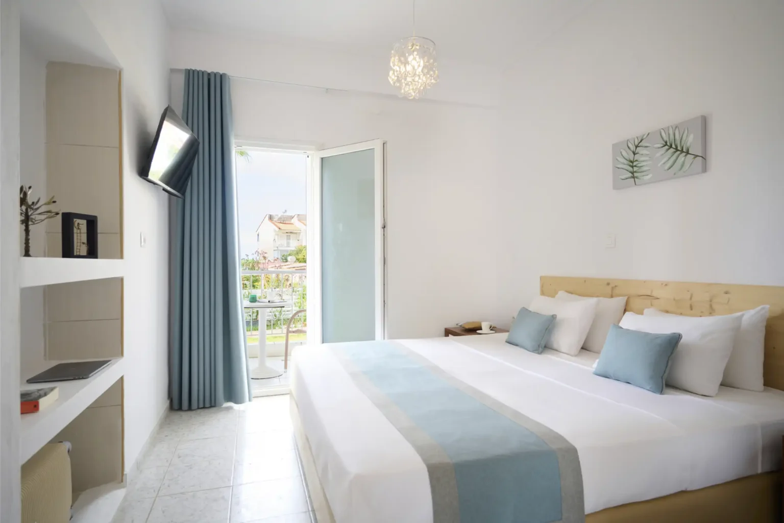 Family Apartment 1 Bedroom Garden View (1)