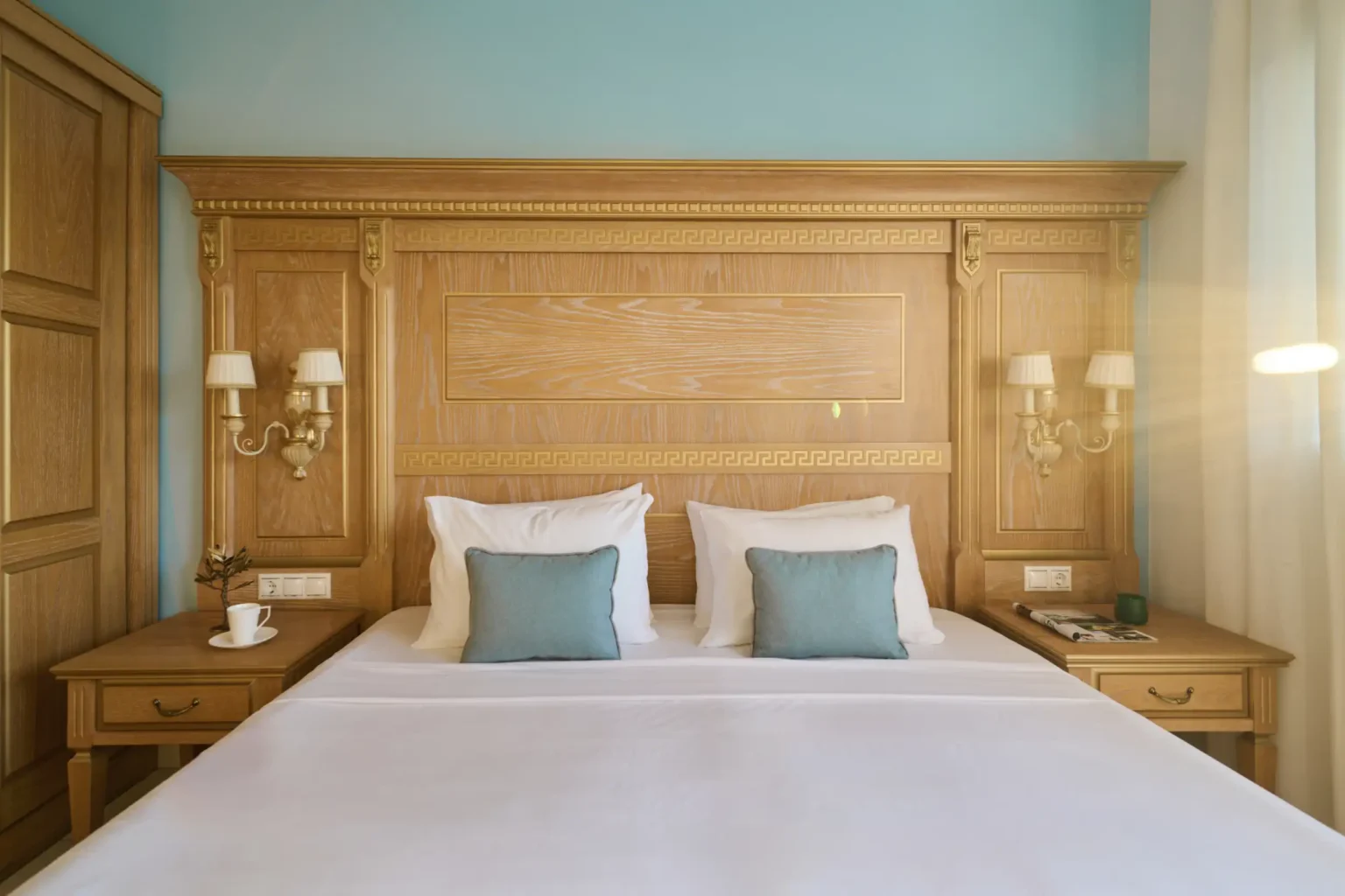 Standard Triple Room Annex Garden View (8)