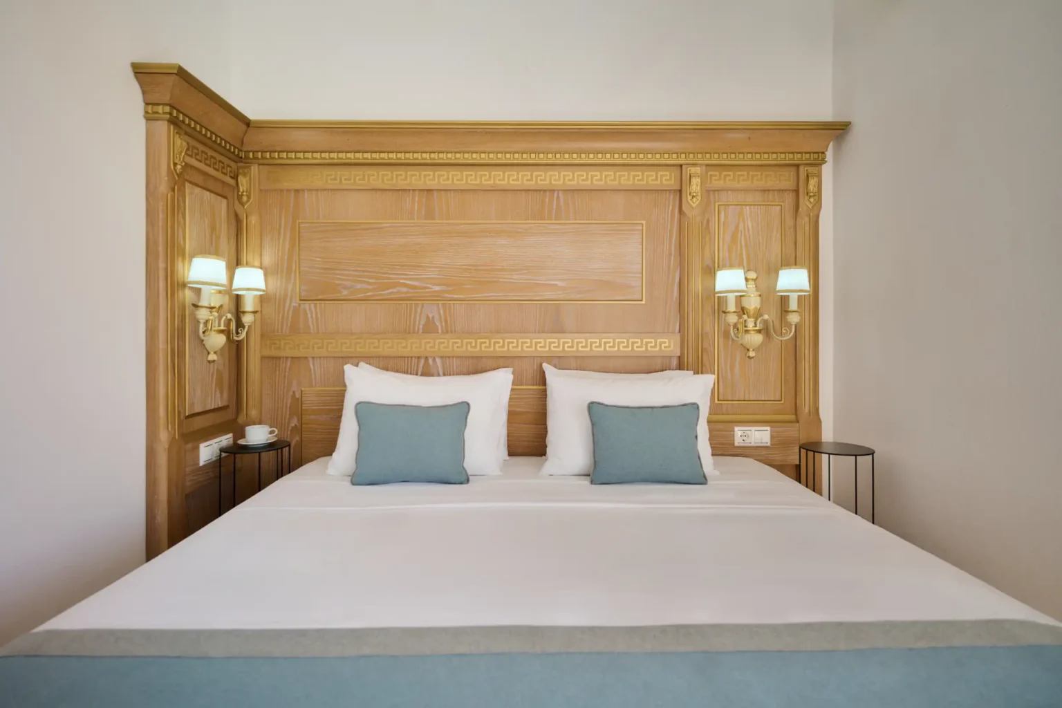 Standard Triple Room Side Sea View (4)